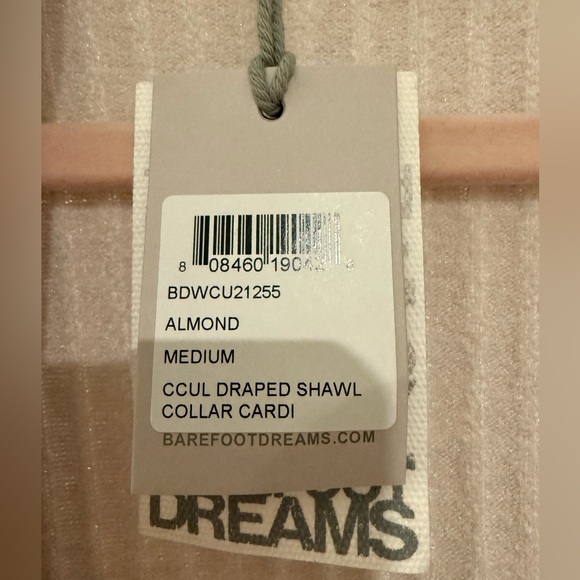 BAREFOOT DREAMS CCUL DRAPED SHAWL
COLLAR CARDI - Picture 10 of 10